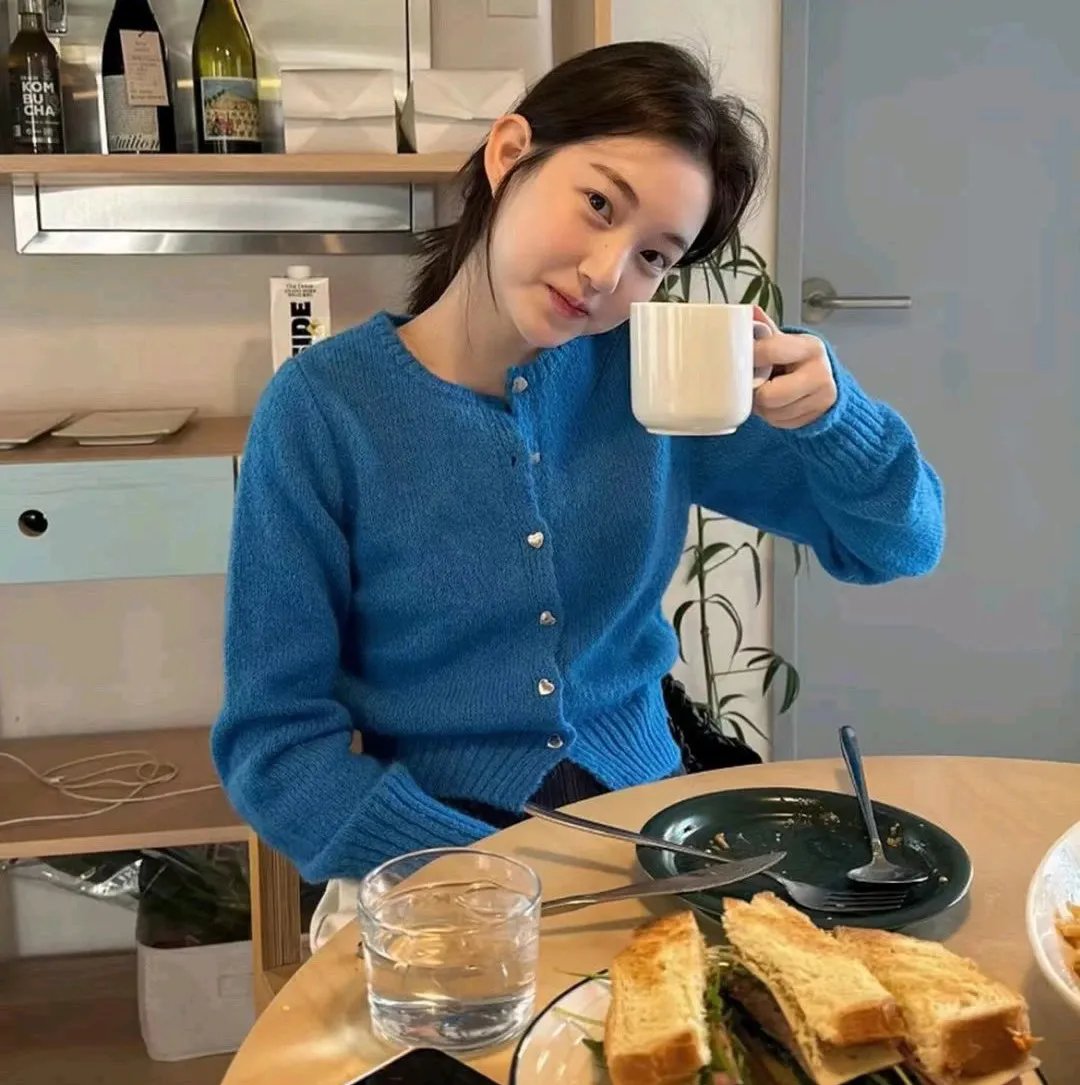 翠迪斗智黑猫